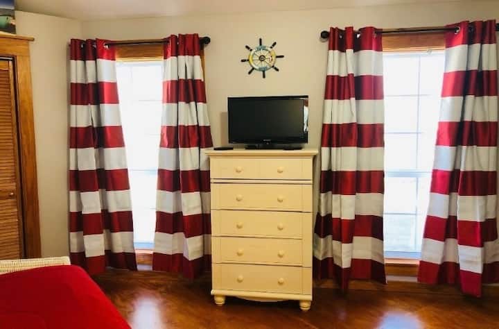 חדר שינה מס '3 -  1 מיטת יום עם מיטת טרנדל ומיטה זוגית אחת