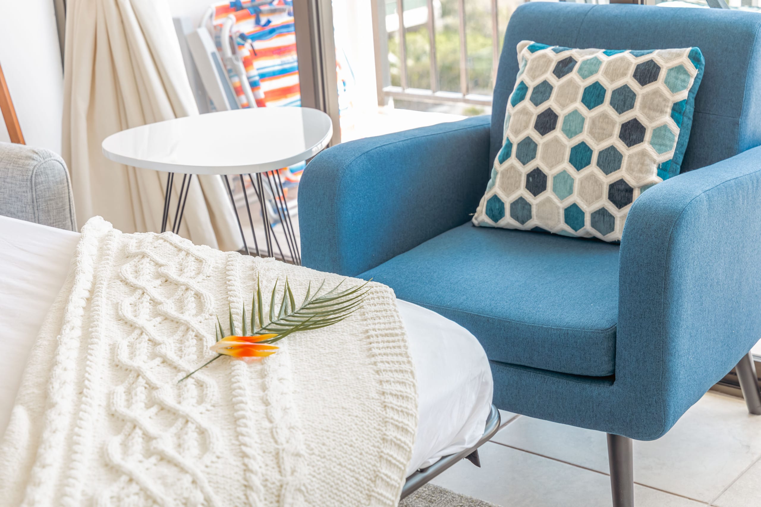 Condo in Honolulu · ★4.9 · 1 bedroom · 3 beds · 1 private bath - Image 11