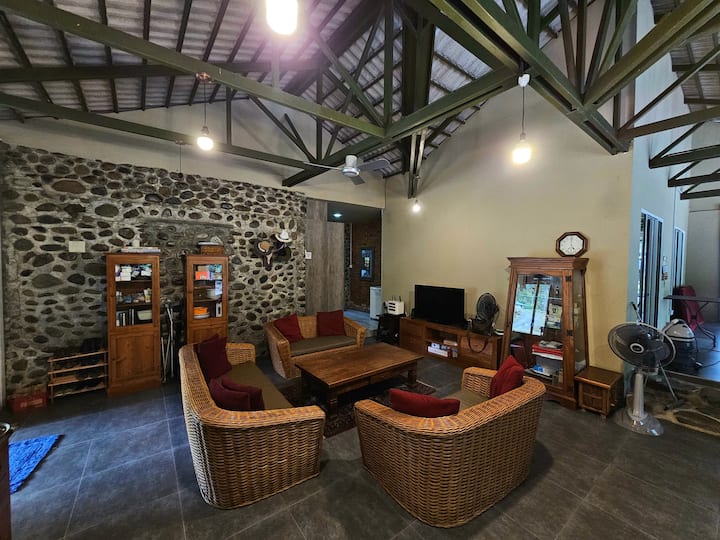 Rugading Riverside Villa Near Kota Kinabalu. - Tuaran