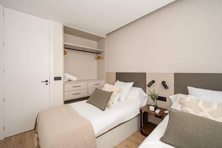 Salamanca VII 2BR 2BH gallery image 4