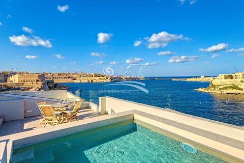 Luxury Penthouse with sea view