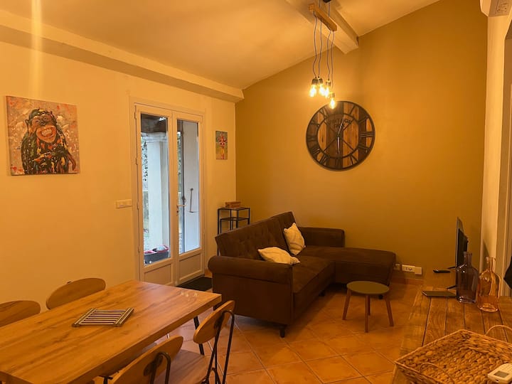 Maison Dans Les Vignes à St Restitut, Tricastin - Bollène