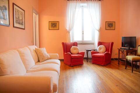 Top Airbnb: Casa Nonno Nato – WelcHome in Cannobio