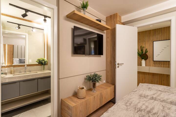 Boutique 2BR Oasis Copacabana Ocean Views gallery image 3