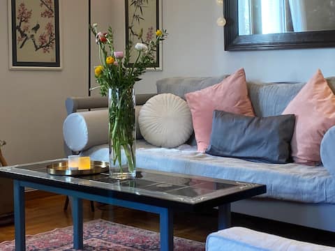 Top Airbnb: Bamboo & Bird House, Chalandri in Δήμος Χαλανδρίου