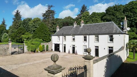 The Gatehouse
