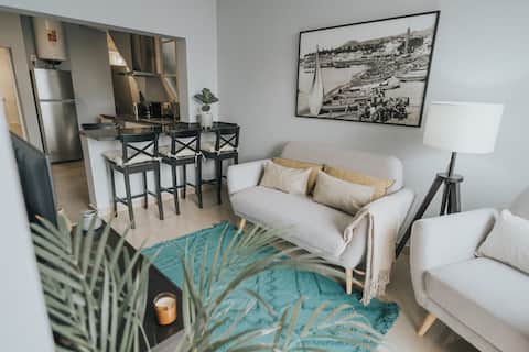 Popular Airbnb listing: Pico Apartment R/C in Câmara De Lobos