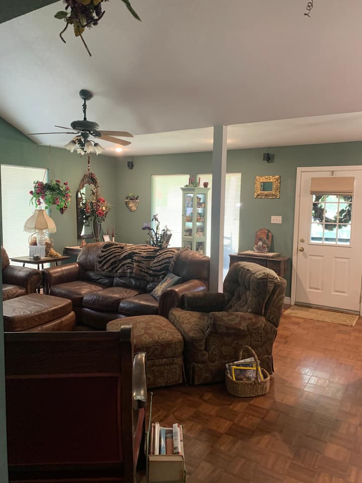 The Farm On White Oak Mountain - Greenwood, AR