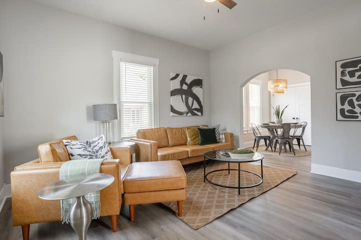 Bungalow Near Msu & Phelps Grove Park W/ King Bed - Springfield, MO