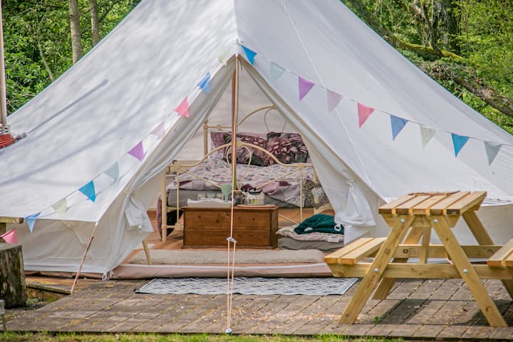 Lakeside Glamping - Fordingbridge
