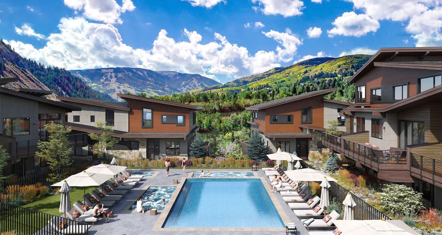 Brand New Mountain Modern Westin Amenities Views
