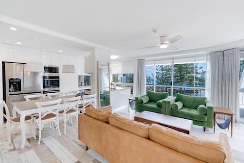 Rainbow Bay Escape • 2BR w/ Balcony & Ocean Views