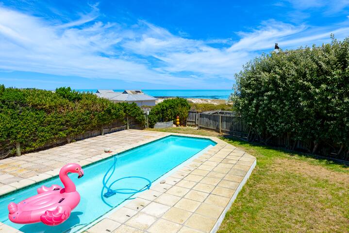 The Beach Cottage_Kommetjie Beach House gallery image 2