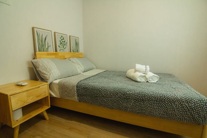 Spavaća soba 4 (Ble Cottage): bračni krevet