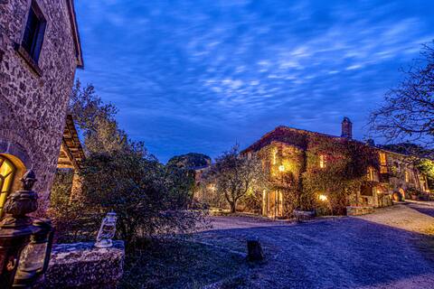 Destination wedding in Tuscany