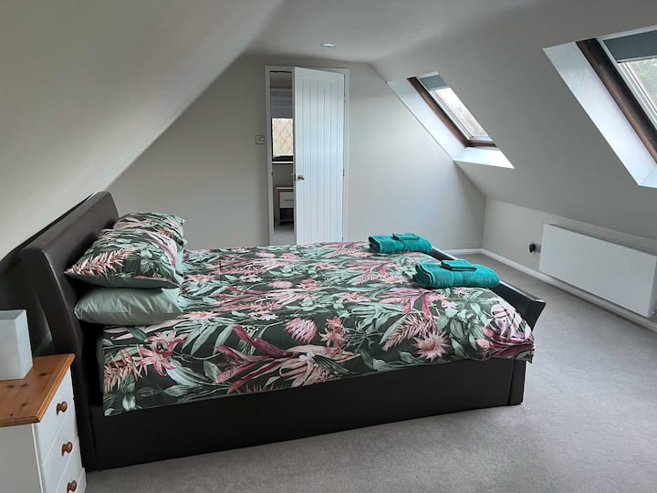 غرفة النوم 1