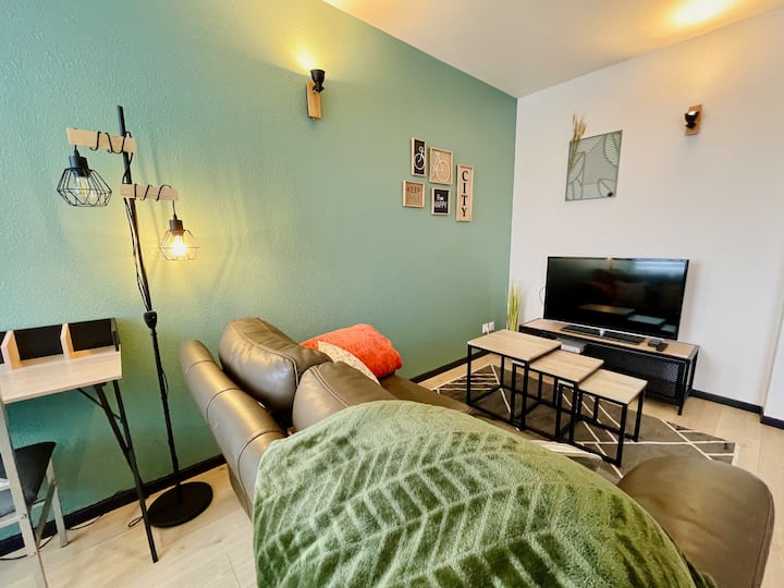 Joli Appartement Avec Parking - Audincourt