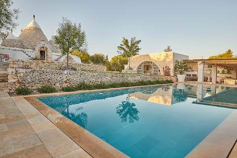 Trullo Carnevale,  Ostuni, beautiful  large pool