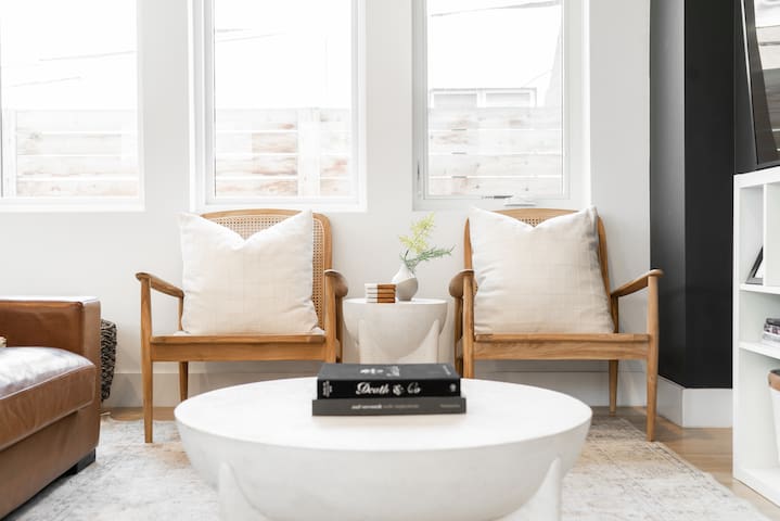 Urban Oasis gallery image 2