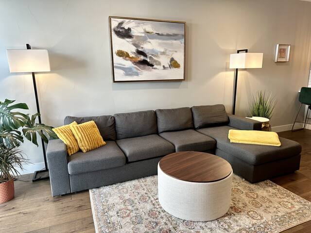 Walk to Broncos – Hot Tub, Patio, Fireplace gallery image 3