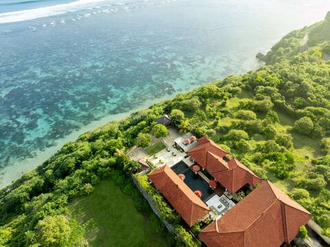 Exquisite 7BR Villa w/ Amazing Ocean View