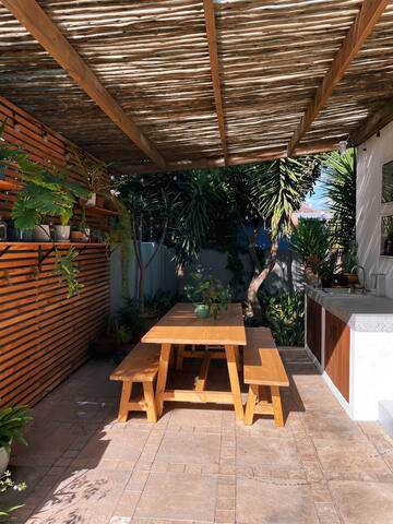 Light & Leafy London Road Sanctuary gallery image 5