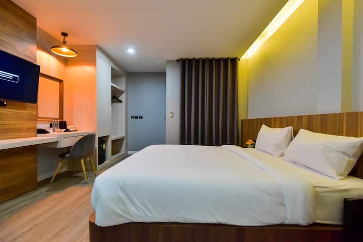 Superior Double Bed Room  On Phi Phi Island - Ko Phi Phi Don