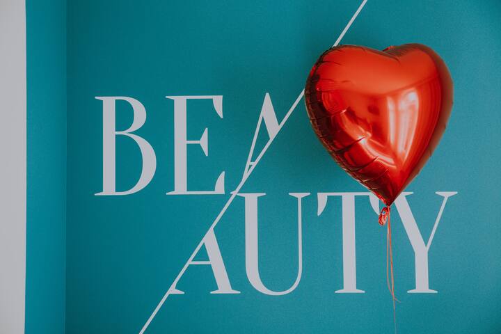 Sunny 2BDR Apartment (renovated April 2024) gallery image 3