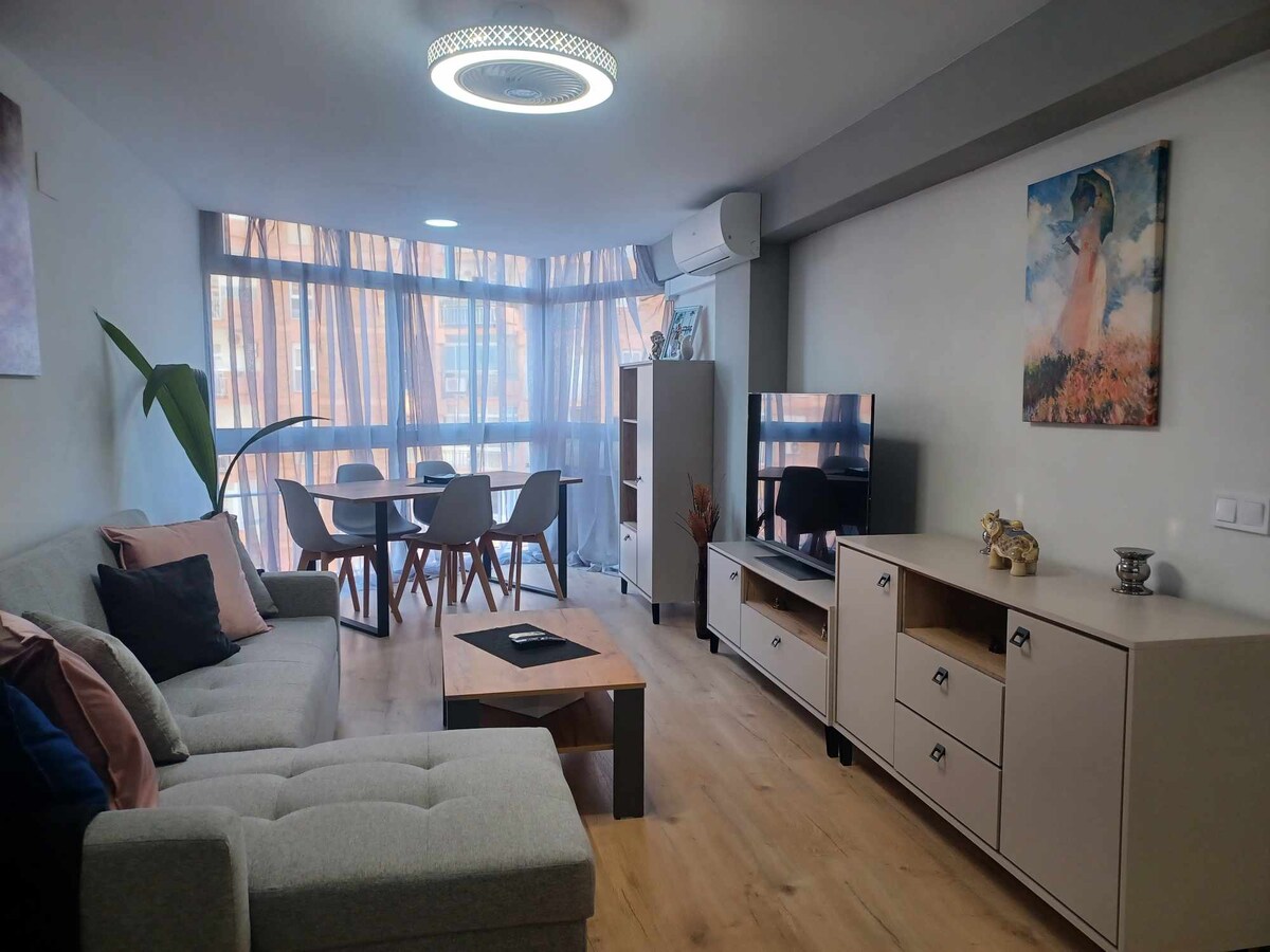 Top Airbnb: Aquarium Stay in Benalmádena