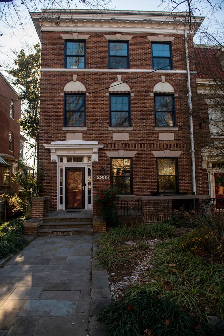 Family Friendly Cleveland Park By The Metro & Zoo! - Silver Spring, MD