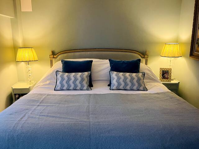 Stunning apartment in Central London gallery image 4