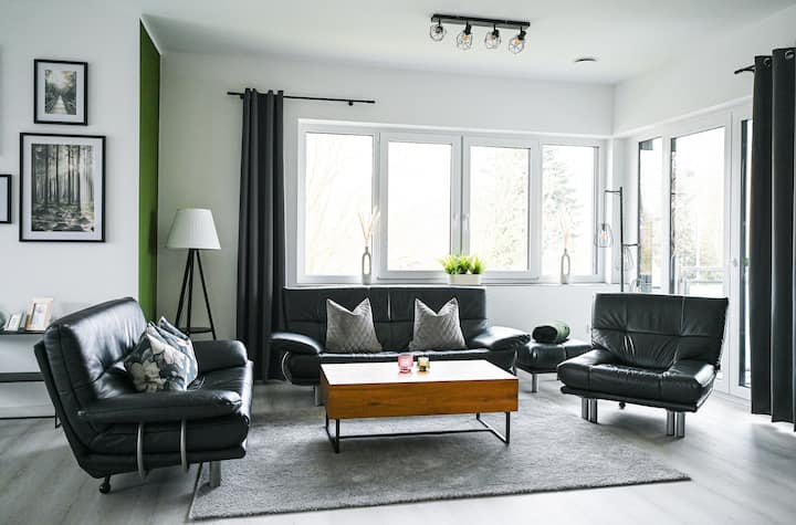 Traumhafte Residenz Mit Balkon,  Parkplatz & Wlan - Emsbüren
