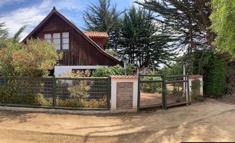Beach house / Algarrobo Norte