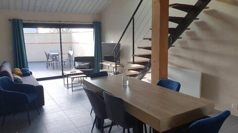 Cozy house in the vineyard.