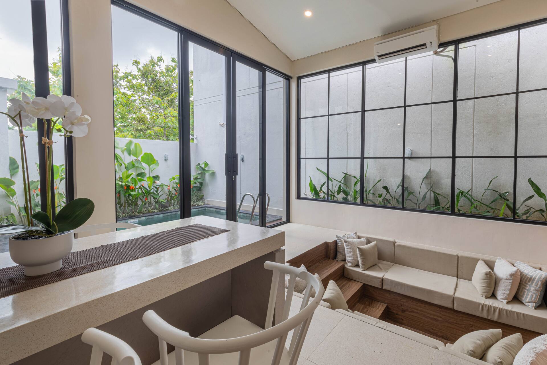 Chic Boho Hideaway 2 Bedroom Private Villa in Ungasan 3