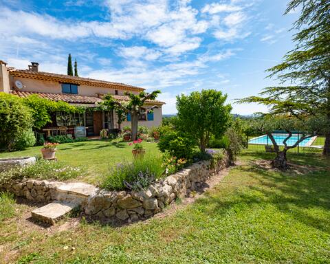 Country house with pool
