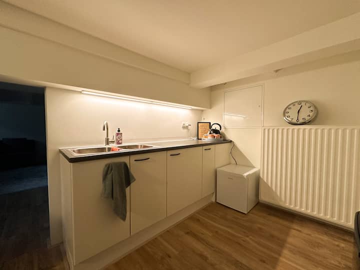 Private Bathroom, Near Center & Central Station - Rotterdam