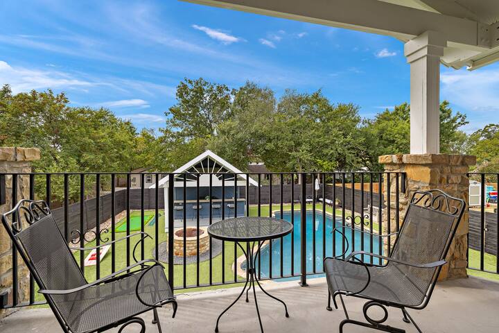 Central Austin Retreat w/ Pool gallery image 3