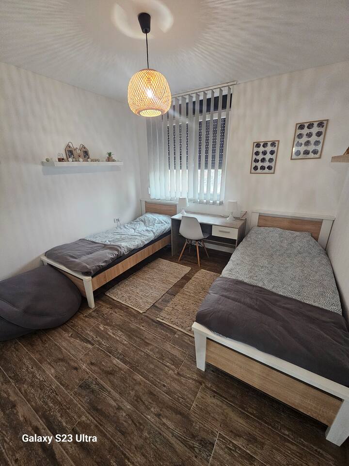 Спалня 1