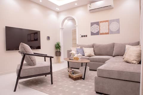 Cozy 2 Bedrooms Apt- near the Prophet’s Mosque