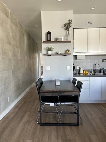 Modern Beach House gallery image 5