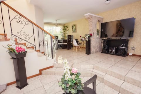 Top performing Airbnb: Casa Yola's in Guadalajara