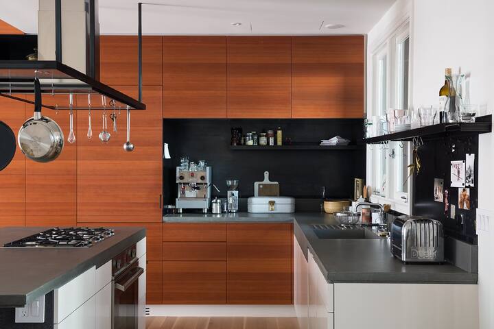 Golden Gate Oasis: Modern & Cozy gallery image 5