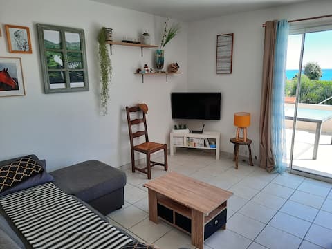 Popular Airbnb listing: Bravone waterfront marine house in Linguizzetta