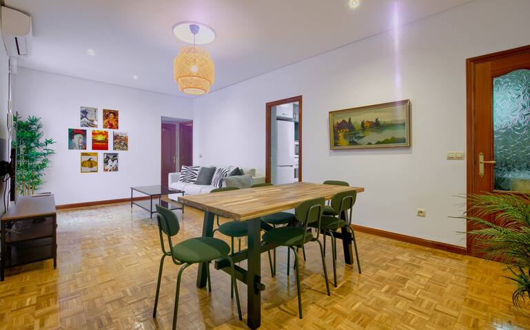 120m² 3 Bedroom, 4 Balcony gem, 10Gigabit wifi gallery image 2