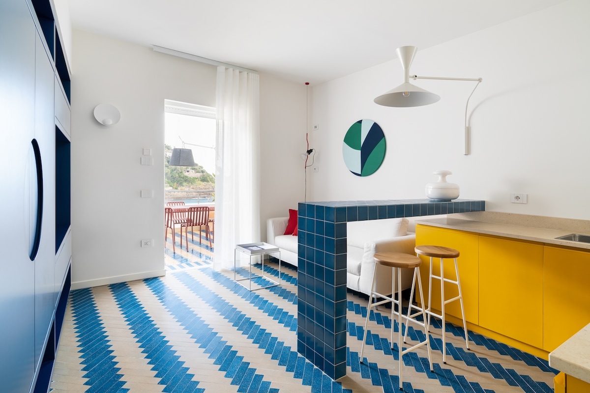 Popular Airbnb listing: Casa Andrea (Sea View) in Massa Lubrense