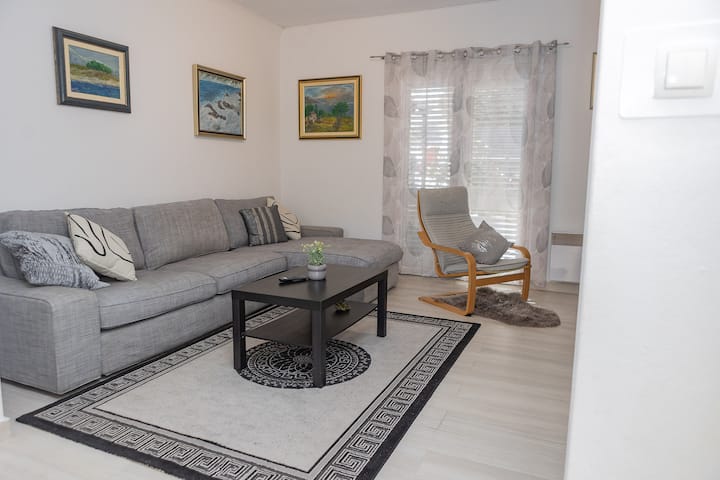 Garden Retreat Suit - Korčula - Curzola