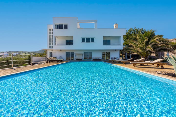 Luxury Villa Vrbnik. Krk. Pool. Tennis. View. Pets - Krk
