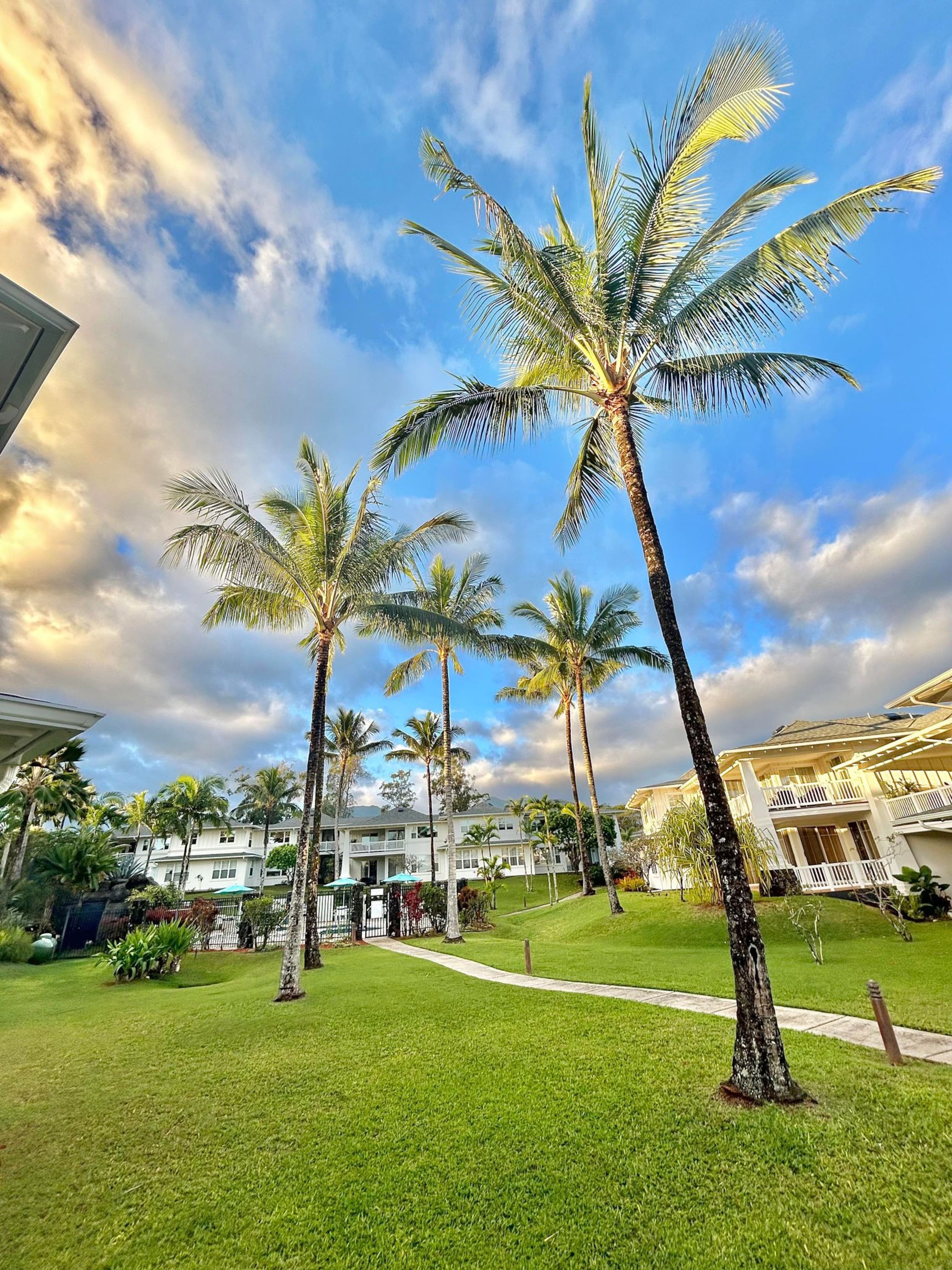 Home in Princeville · ★4.99 · 2 bedrooms · 3 beds · 2 shared baths - Image 24