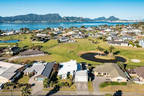 Popular Airbnb listing: One Tree Point Beside Golf Course in Bream Bay